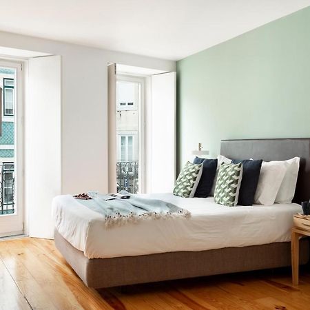 Altido Stylish 5Br Apt With Big Terrace In Principe Real リスボン エクステリア 写真