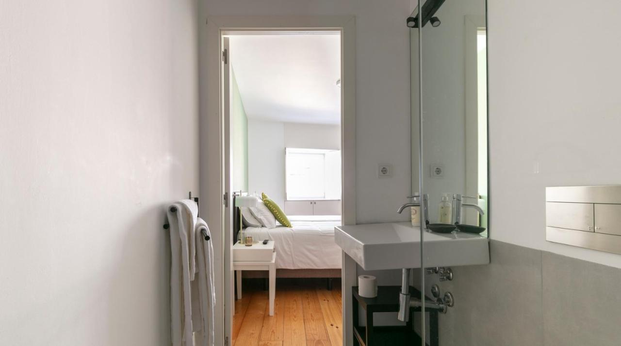 Altido Stylish 5Br Apt With Big Terrace In Principe Real リスボン 部屋 写真