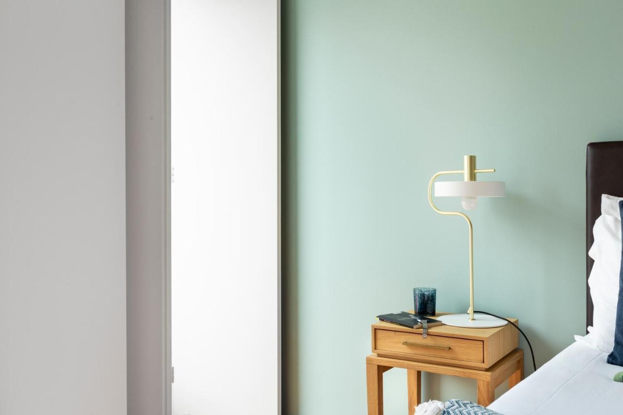 Altido Stylish 5Br Apt With Big Terrace In Principe Real リスボン エクステリア 写真