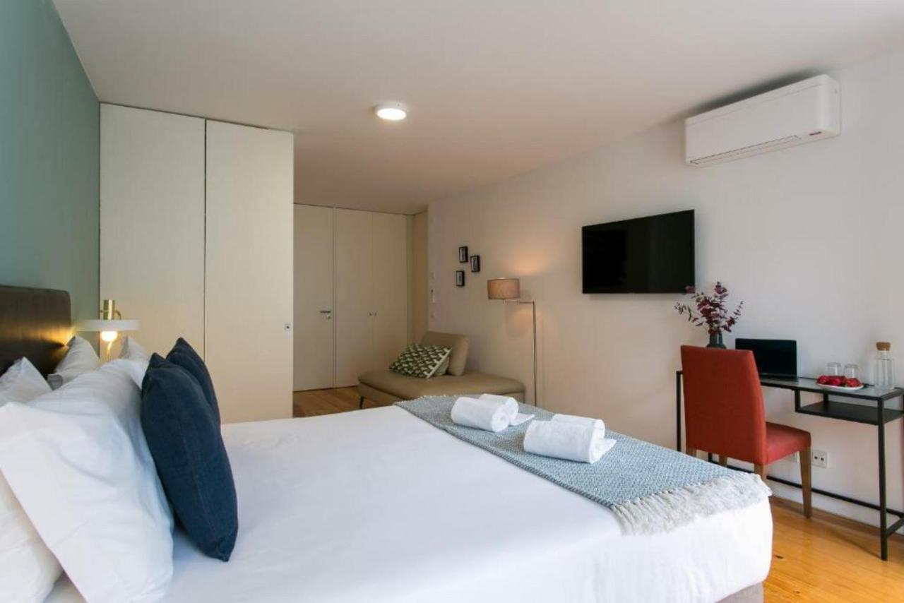 Altido Stylish 5Br Apt With Big Terrace In Principe Real リスボン エクステリア 写真